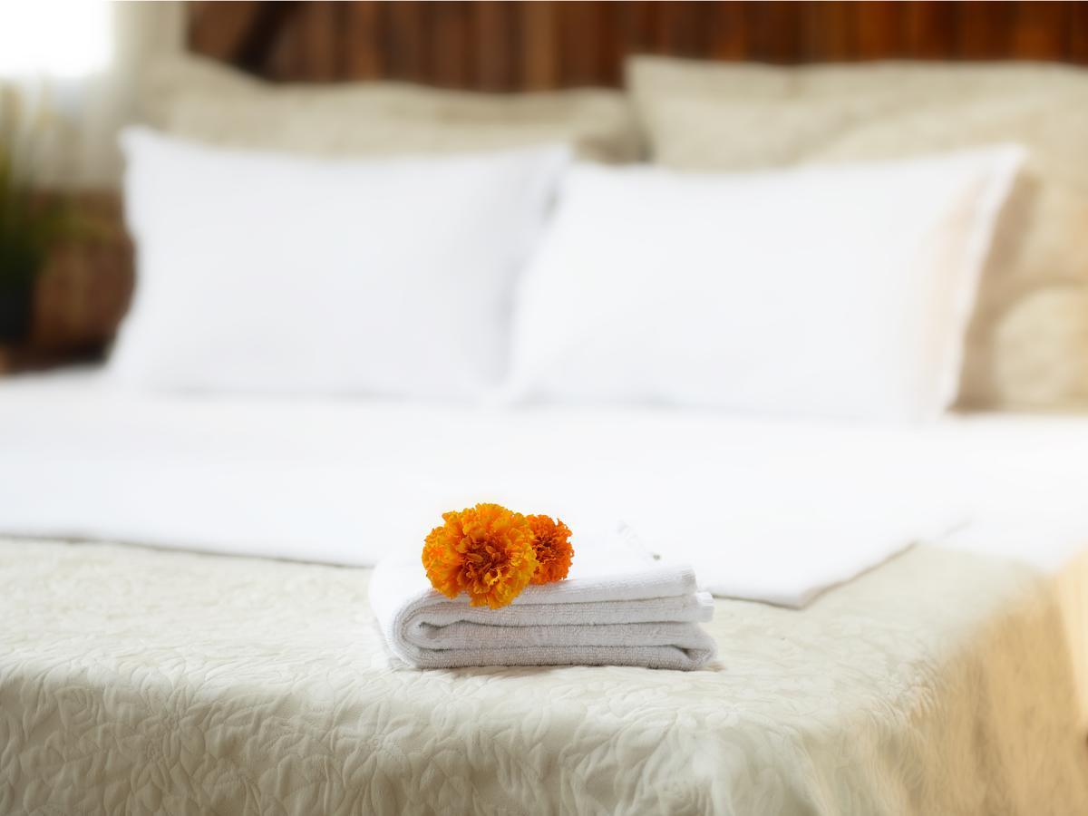 Hotel Schwarzes Ross Siebenlehn ภายนอก รูปภาพ